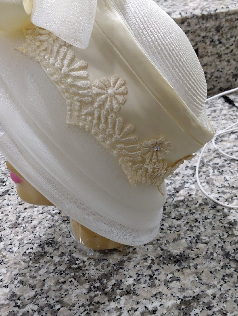 Elegant Cream Women's Dress Hat with Bow Mr.Hi Collection Little Stain Inside - Picture 4 of 11
